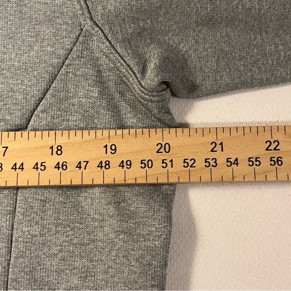 The North Face Half Zip Men's Pullover Long Sleeved Zippered Chest Pocket Medium - Picture 4 of 11